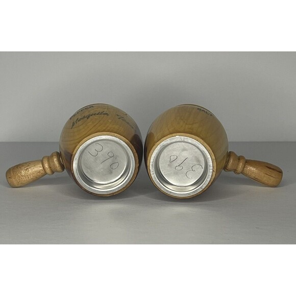 VintageSouvenir Wooden Cooking Pot Salt & Pepper Shakers Mesquite, Texas - Picture 2 of 5